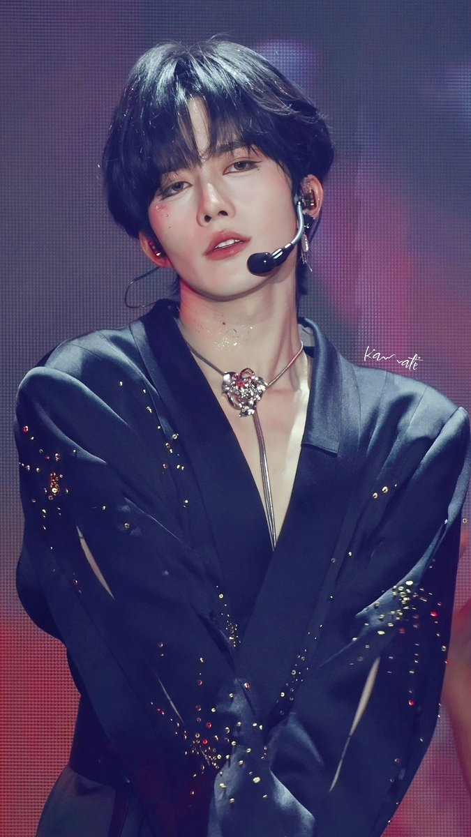 Ka_ate13's tweet photo. Help...help me please 
#huangxing #EliotHuang https://t.co/sSYzPtNYPm