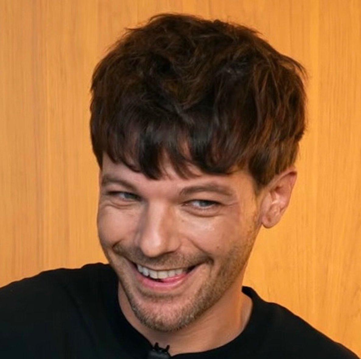 Crismtz_ahft's tweet photo. Louis subiendo una historia que todos nos recuerda lo mismo… fue este: https://t.co/KwkAFRmKew