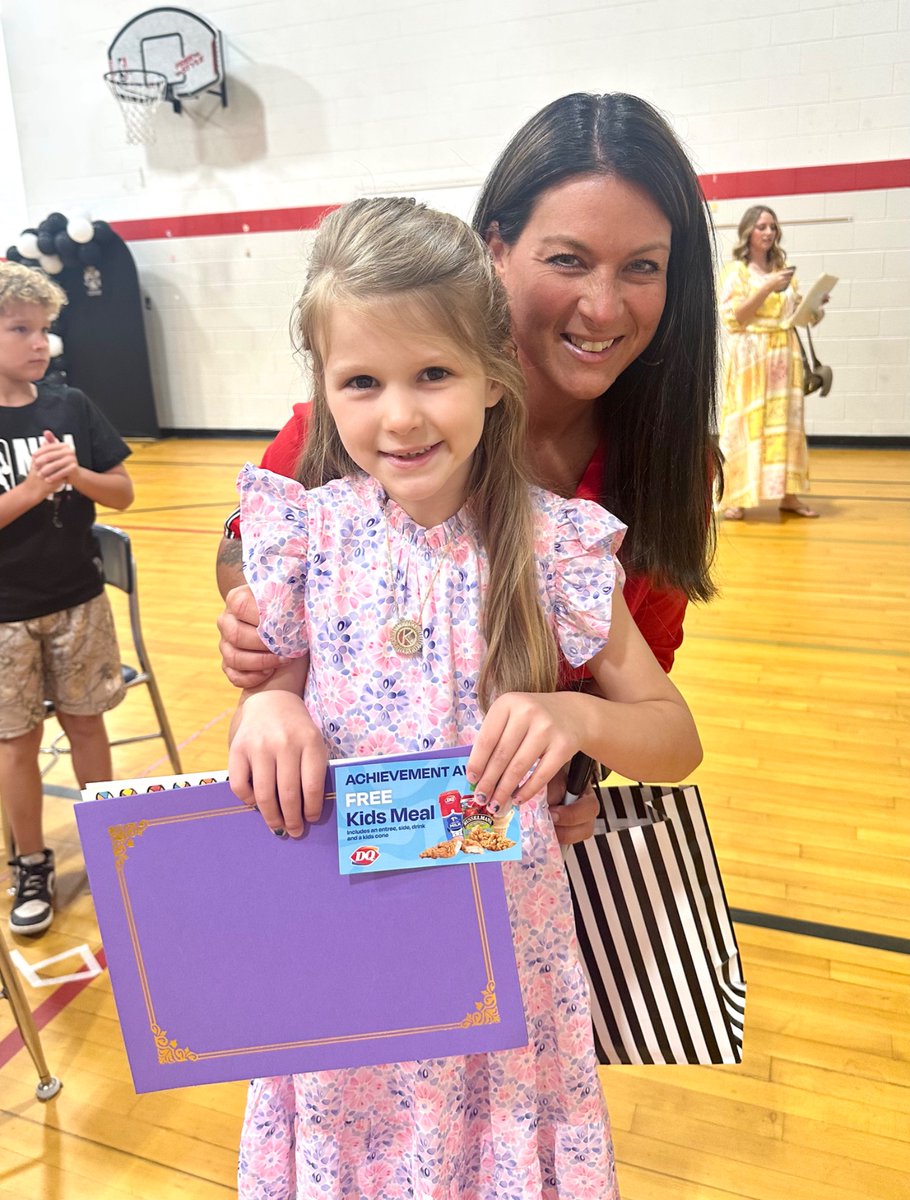 Janice_Marcum's tweet photo. It was great school year at Ponderosa Elementary! https://t.co/Inzxw98pKK
