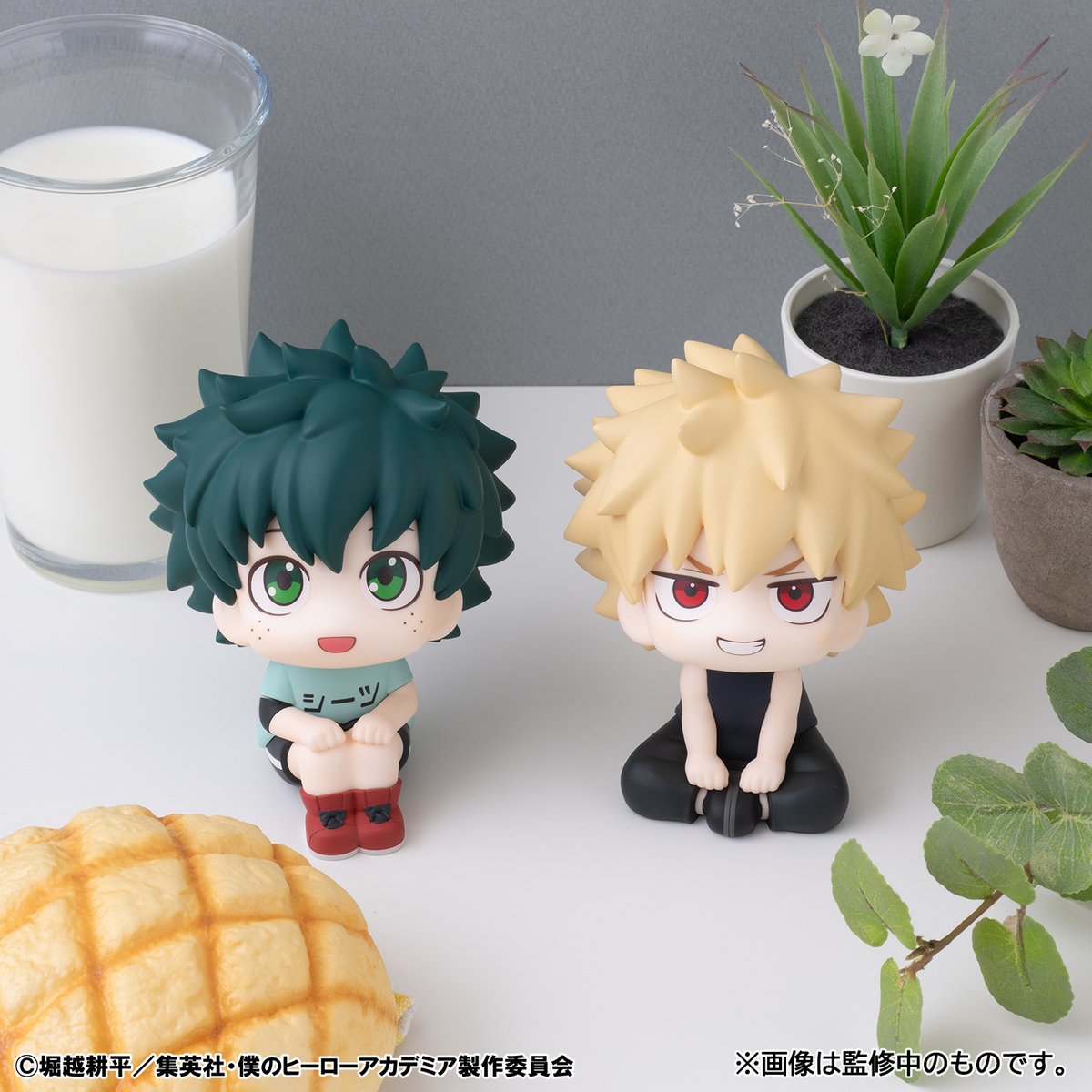 megahouse_tori's tweet photo. 【#僕のヒーローアカデミア】

◤特典情報◢

◇━━━━━━━━━━━━◇
見上げる見守るフィギュア るかっぷ
　僕のヒーローアカデミア
　　緑谷出久 私服ver.
　　爆豪勝己 私服ver.
◇━━━━━━━━━━━━◇

🎁プレミアムバンダイ限定特典
限定フォンタブ

⏰予約開始は6月4日(木)

https://t.co/QgkPFarIEc
#heroaca_a #ヒロアカ #るかっぷ