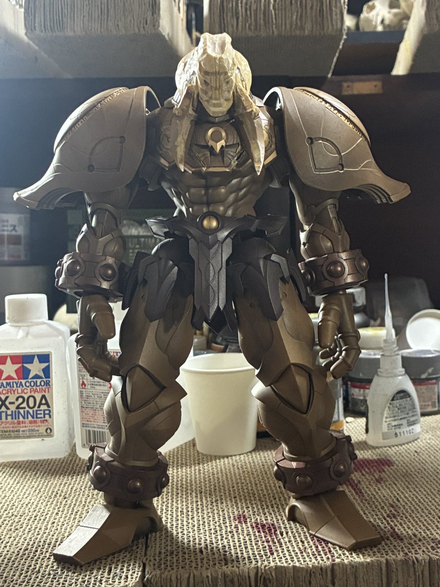 mesonosuke's tweet photo. エグゾディアのプラモを使って何かゴーレム的な物が出来ないかな？と時々いじってます。
#ファンタジーフィギュアで遊ぼう https://t.co/AhsPPdOpZS
