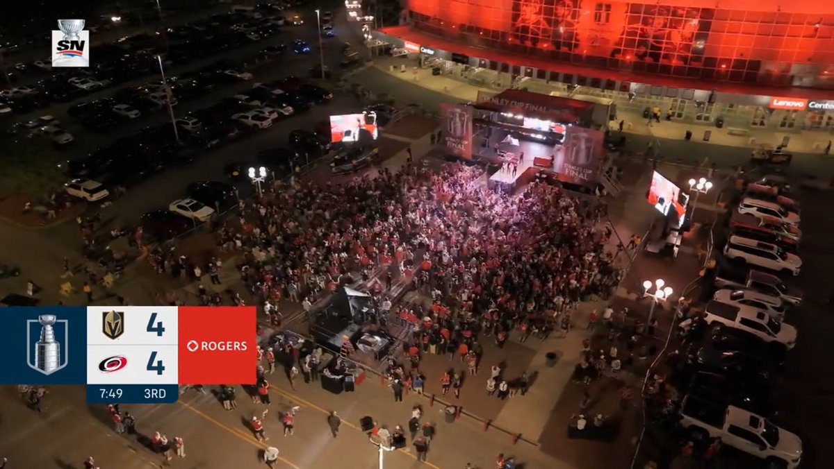 chabotsomething's tweet photo. if you told people in Raleigh that there was a Tom Macdonald concert instead of a watch party for the Hurricanes maybe people woukdve shown up https://t.co/xYLnU0N1f6