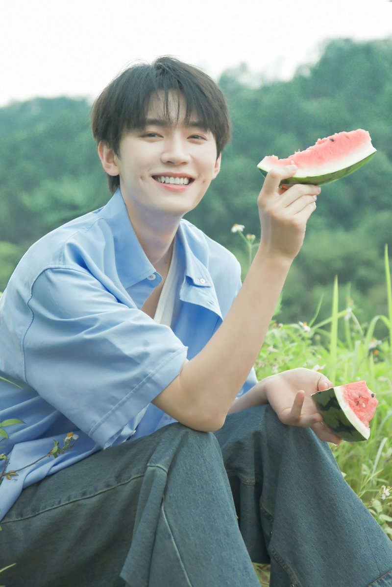 _songsongswl's tweet photo. 주익연만큼 예쁘게 웃는 사람을 아직까지 본 적이 없음

#周翊然 #ZhouYiran #주익연 https://t.co/FR6X7wq1eZ