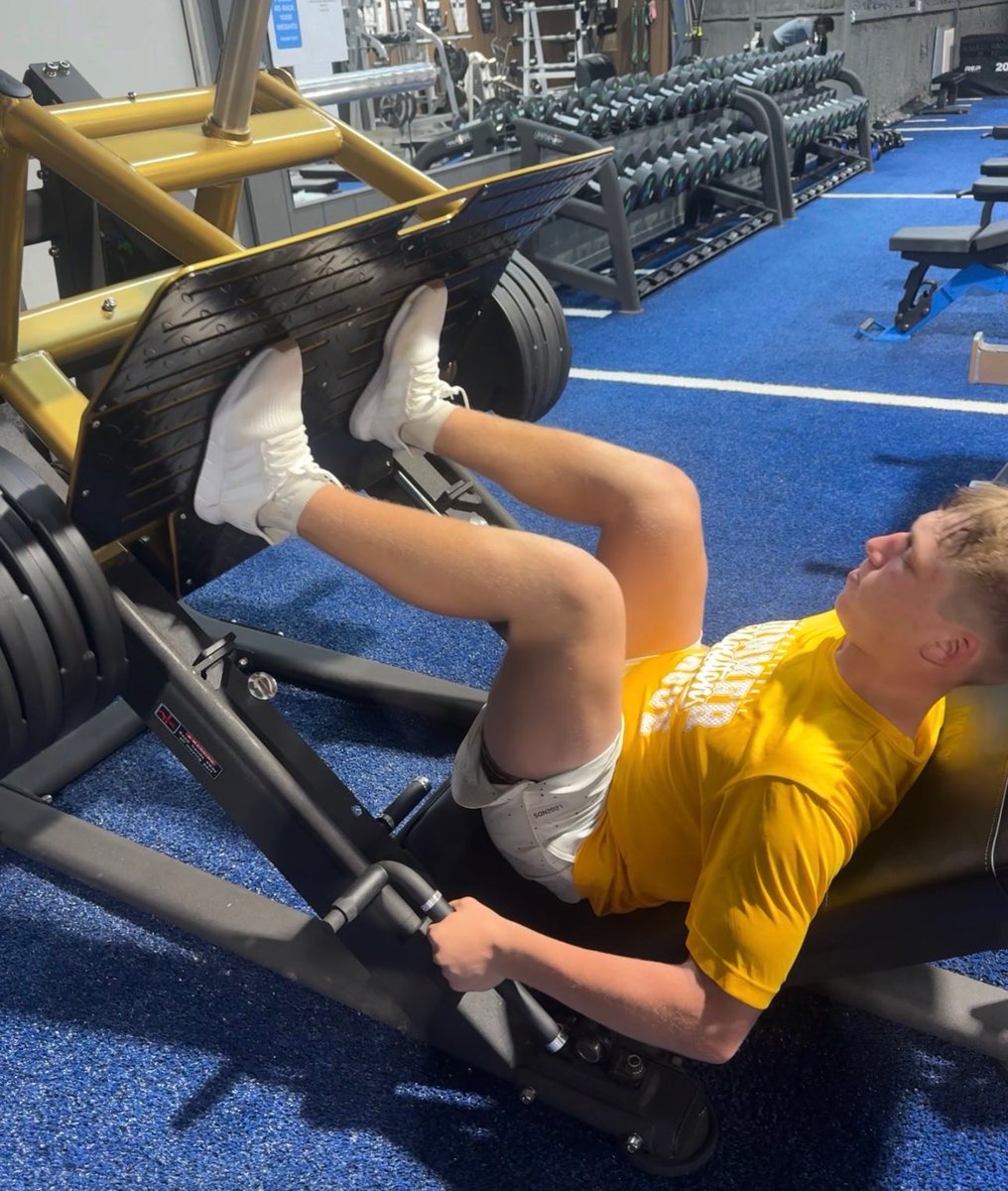 KillianDrake18's tweet photo. Switched it up and hit the courts for some league basketball and then hit the gym for some strength training https://t.co/hqnQrasAiP