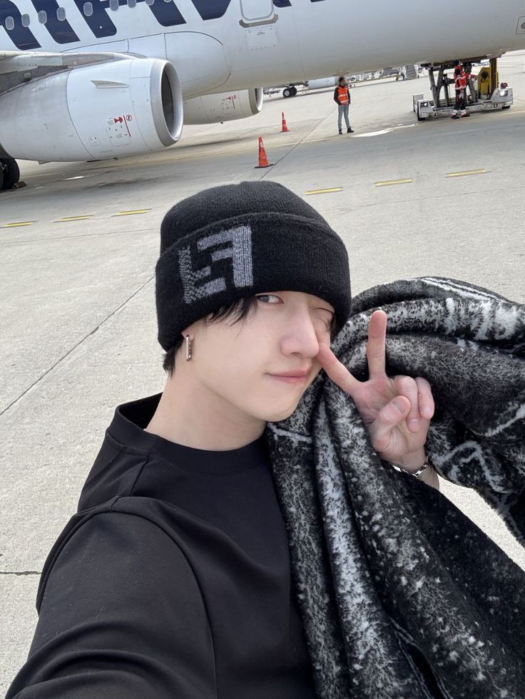 minchnlove's tweet photo. mimo and his cute boyfriend https://t.co/VLchGpm8OG