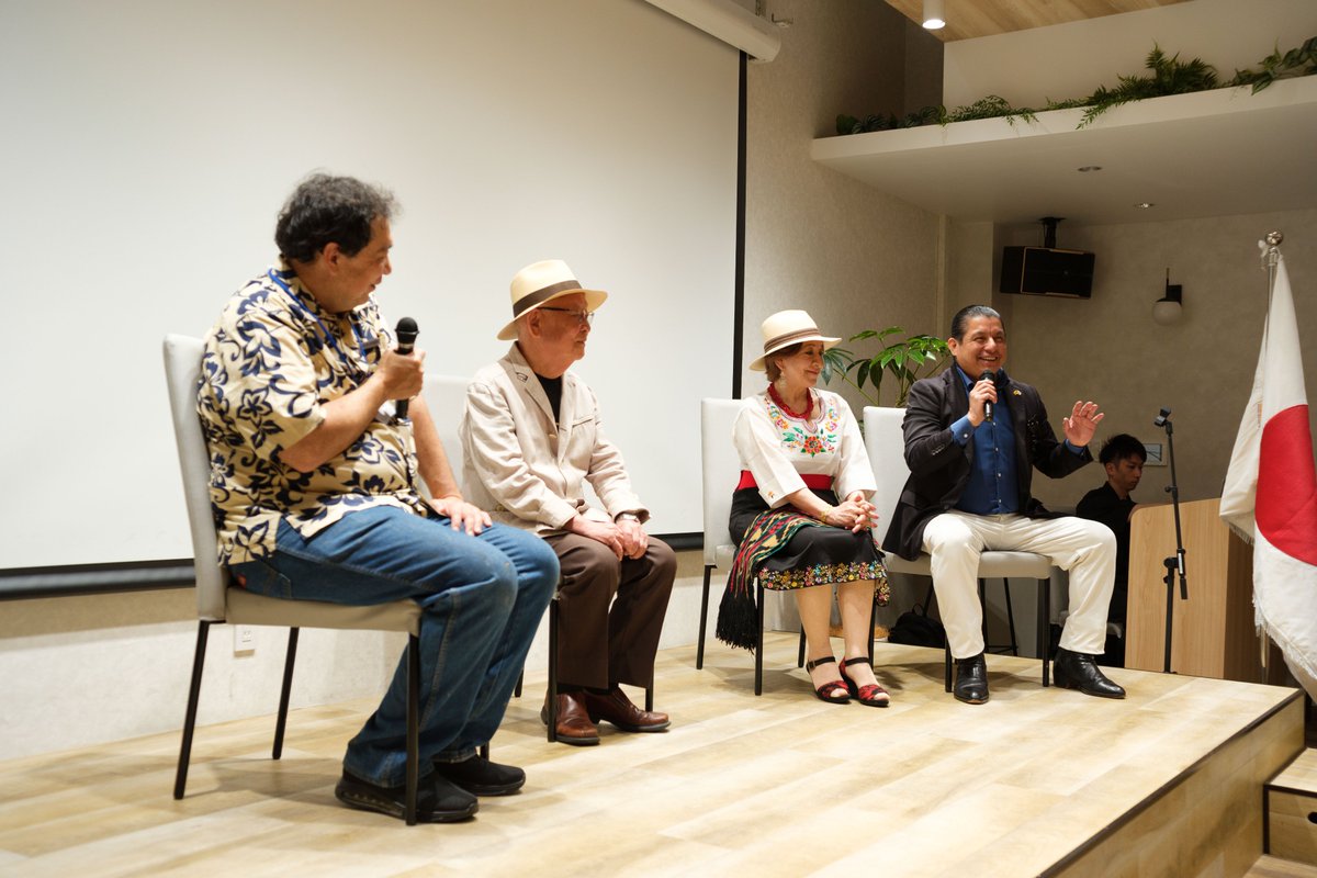 EmbajadaEcuJPN's tweet photo. 🇪🇨🇯🇵Con gran éxito se realizó el evento “Ecuador, a Surprisingly Diverse World”, organizado por la Embajada del Ecuador y Japan Scape Channel (Youtube), para promover la cultura, el turismo, la gastronomía y el cacao ecuatoriano en Japón. https://t.co/ZnrEsD6ftx