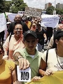 ClaudioM_Tejera's tweet photo. @yasmincnunez2 @estebanoria @prioridadvzla No costaría nada levantar un líder con el historial de @Eduardo_Bittar que jamás fue chavista sino que les dio dolores de cabeza desde la juventud. Eduardo Bittar es un verdadero anticomunista y antisocialista comprobado con más de una década de ruptura política con la opoficción https://t.co/W0jXwMhN8c