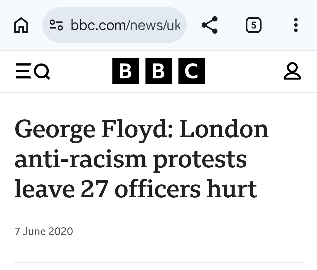 RHilton77's tweet photo. @AllisonPearson 2 days after female officer suffered a collapsed lung when bikes were thrown during "largely peaceful" BLM protests in London, and when 26 other officers had been injured - Starmer took the knee, tweeting his support. Not a word of condemnation  ⬇️
https://t.co/6ruITnIuTp https://t.co/5p2bkpy3eA