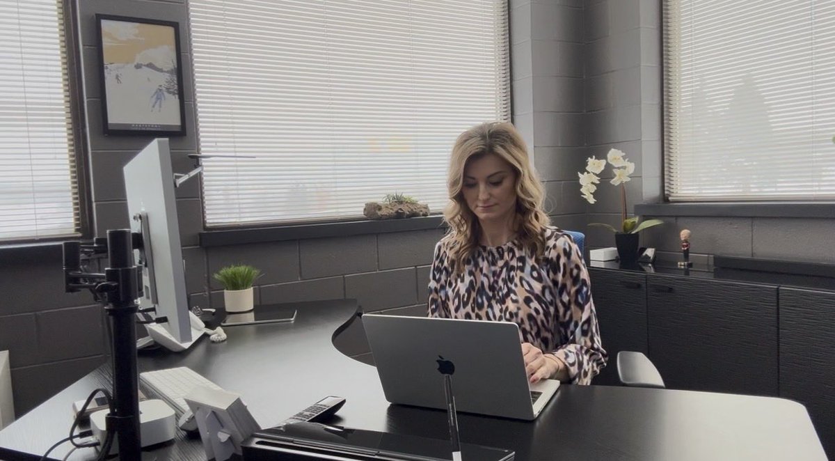 TheTech_Stylist's tweet photo. Personal branding is not only about looking professional online.
It is also how you communicate, how you treat people, and how easy you make it for others to trust you.
#PersonalBranding #ProfessionalImage https://t.co/hglb4SOPgN