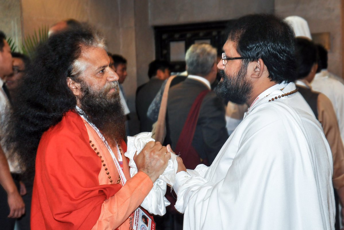 SRMDharampur's tweet photo. Pujya Gurudevshri Rakeshji extends heartfelt greetings to Pujya Swami Chidanand Saraswatiji on his birth anniversary today. @PujyaSwamiji

Through your unwavering dedication to humanity, interfaith harmony and selfless service, you have guided people across the world to embrace unity, compassion and a higher purpose in life. Deeply committed to the welfare of all, you continue to lead numerous initiatives that bring care, hope and positive change to society. May your continued efforts bring inspiration and upliftment to many more lives. @ParmarthNiketan