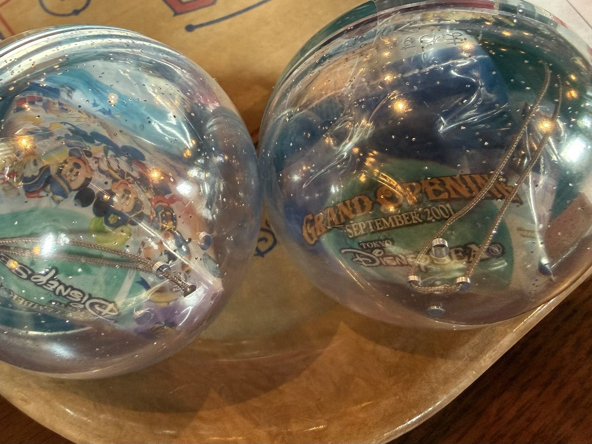 mkpddd's tweet photo. 【交換】
ディズニーシー　カプセルトイ
スパークリング・ジュビリー　ディズニー

譲: グランドオープン
求:15周年、20周年

本日6/3パークにて交換希望です
検索からもお気軽にお声掛けください https://t.co/n5aeRNDXcF
