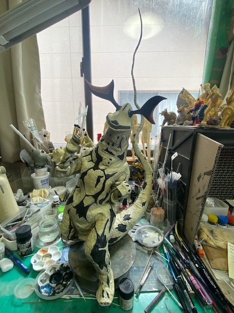 KATOOO_T's tweet photo. 痛快娯楽劇場「エレキング」レジンキット、日時指定のものを除くご予約分の発送が完了しました。

橋本 智氏原型の傑作キット、触角の先端まで40ｃｍオーバーのものすごいボリュームです。在庫は残りわずかとなっております。
https://t.co/3Uu9Qh2hrP https://t.co/5w8xmKSTOO