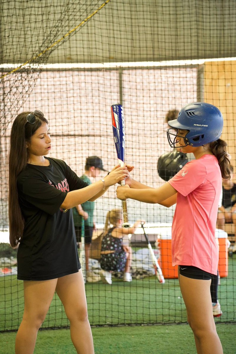 NorthShoreSB's tweet photo. Day 2 of the North Shore Softball Camp was a success! 

The rain may have rolled through but it definitely didn’t keep us from getting our work in. Over the last two days, we had the opportunity to work with more than 60 future North Shore Mustangs.

A huge thank you to everyone! https://t.co/5Aru8r8u11
