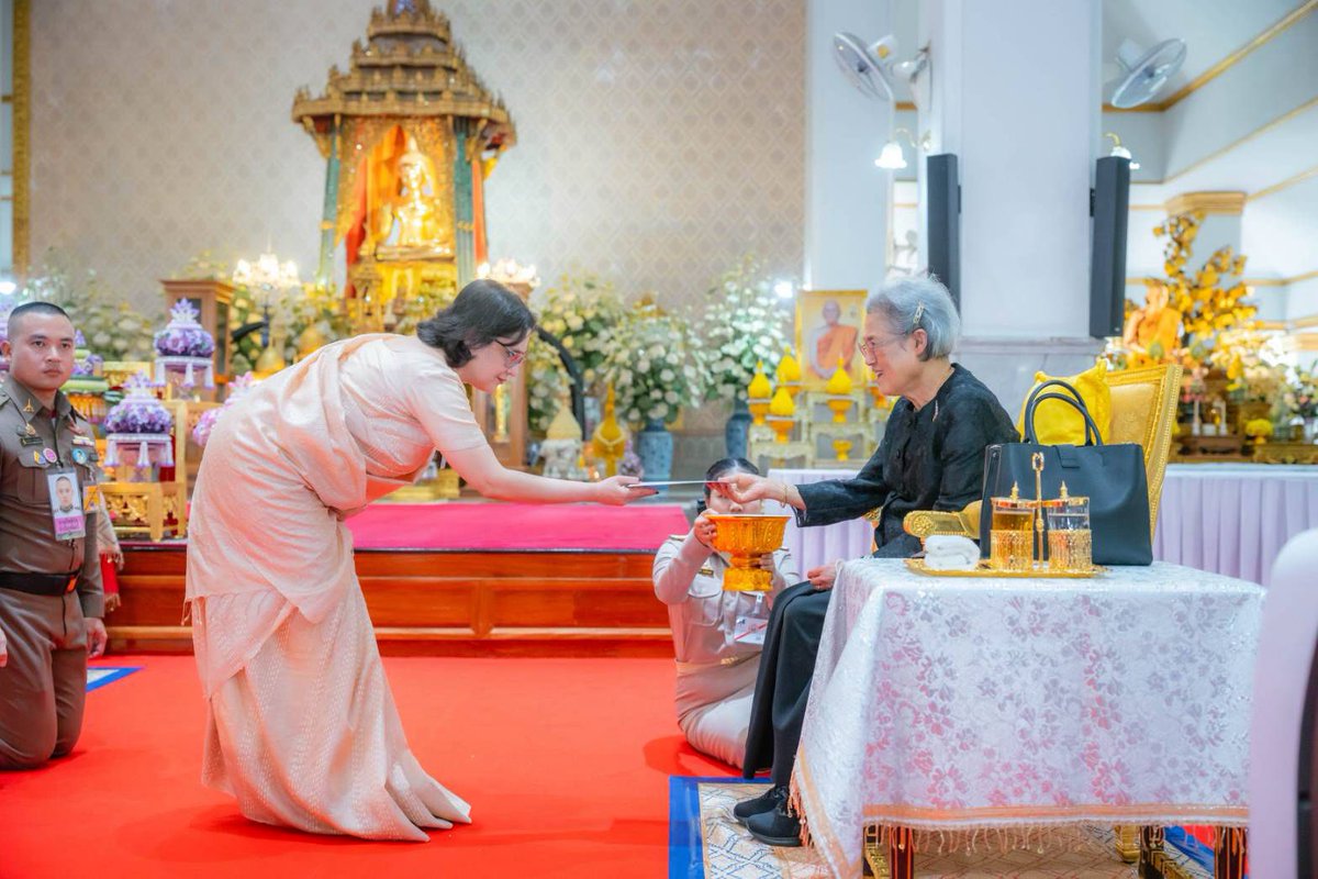 IndiainThailand's tweet photo. On behalf of the Embassy of India, Bangkok, DCM Ms Paulomi Tripathi receives Sao Semma Dhammachak Award 2025 from Her Royal Highness Princess Maha Chakri Sirindhorn at a ceremony held at  Wat Pathum Wanaram, Bangkok on 2 June 2026. 

This award is conferred by the Ministry of Culture of Thailand in recognition of outstanding contributions in promotion of Buddhism in the country.

ในนามของสถานเอกอัครราชทูตอินเดีย ประจำประเทศไทย อุปทูต ปอโลมี ตริปาฐี เข้ารับรางวัลพระราชทาน เสาเสมาธรรมจักร ประจำปี 2568 จากสมเด็จพระกนิษฐาธิราชเจ้า กรมสมเด็จพระเทพรัตนราชสุดาฯ สยามบรมราชกุมารี ในพิธีที่จัดขึ้น ณ วัดปทุมวนาราม ราชวรวิหาร กรุงเทพมหานคร เมื่อวันที่ 2 มิถุนายน 2569

รางวัลดังกล่าวมอบโดยกระทรวงวัฒนธรรมแห่งประเทศไทย เพื่อยกย่องบุคคลและองค์กรที่มีผลงานดีเด่นในการส่งเสริมพระพุทธศาสนาในประเทศไทย