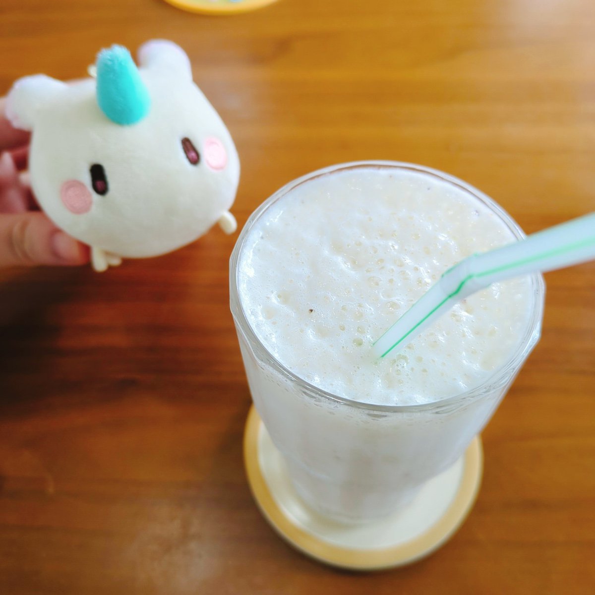 73danokaz's tweet photo. バナナミルクスムージー🍌！
飲みます！
 #トト https://t.co/3CQ57OItsW