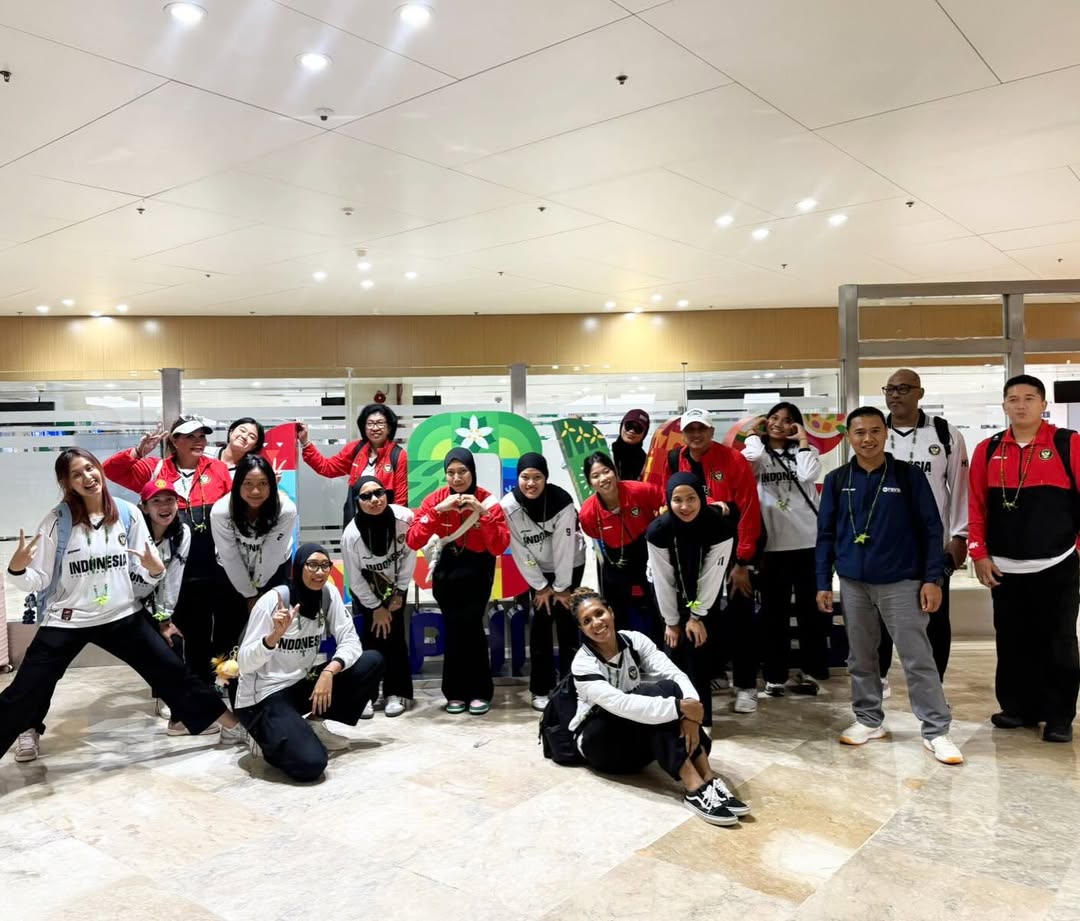 volleyballidn's tweet photo. Timnas voli putri Indonesia telah sampai di Filipina untuk mengikuti AVC Women's Cup 2026 yang akan dimulai akhir pekan ini. https://t.co/UzhwxR5OXA