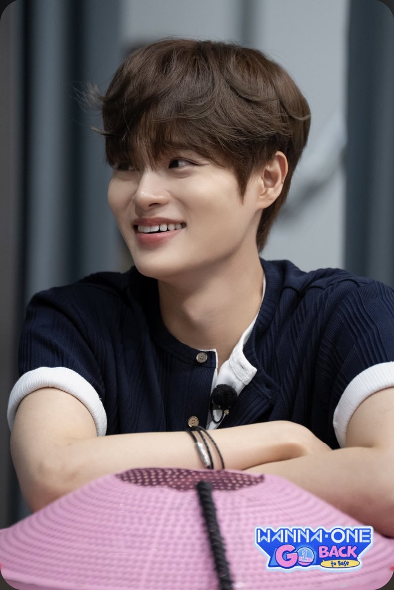 oo2oo90's tweet photo. 워너원고 #6 워너리스트 DAY 으랏갓차
#이대휘 #대휘 https://t.co/oCupRr3r1c