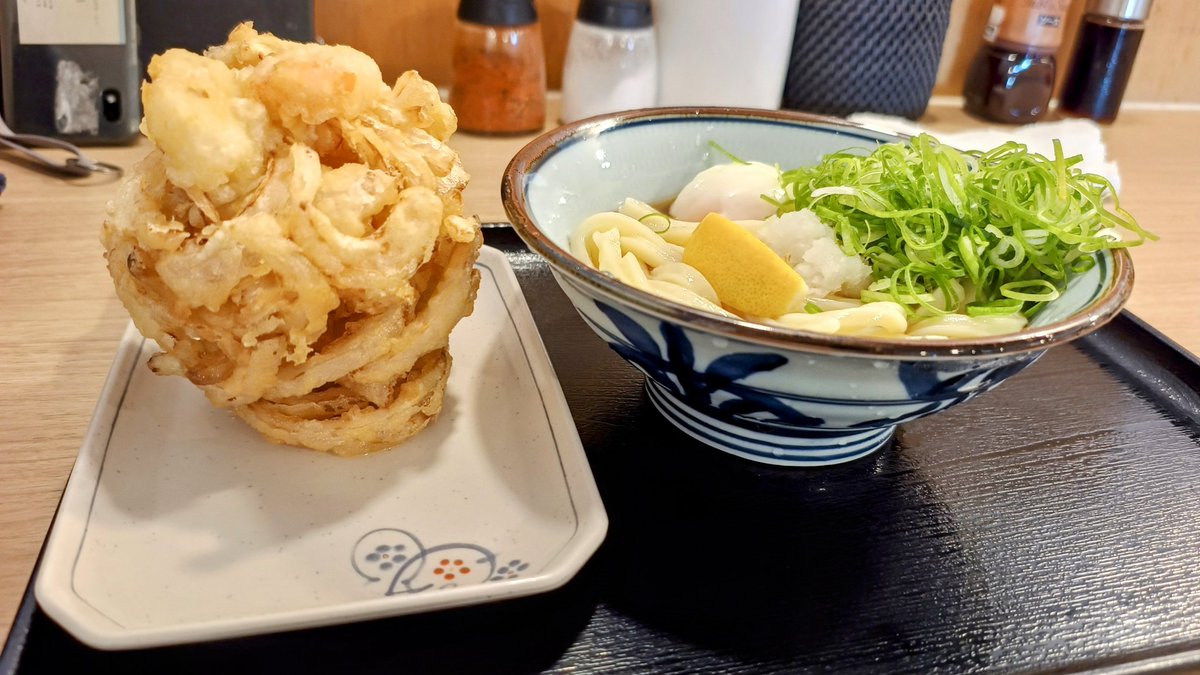 sonet_99's tweet photo. 淡路島、南あわじ市のうどん。
淡家へ来た。
さすがに昨日台風で、まだ風強い。 https://t.co/0kyAmTWSkp