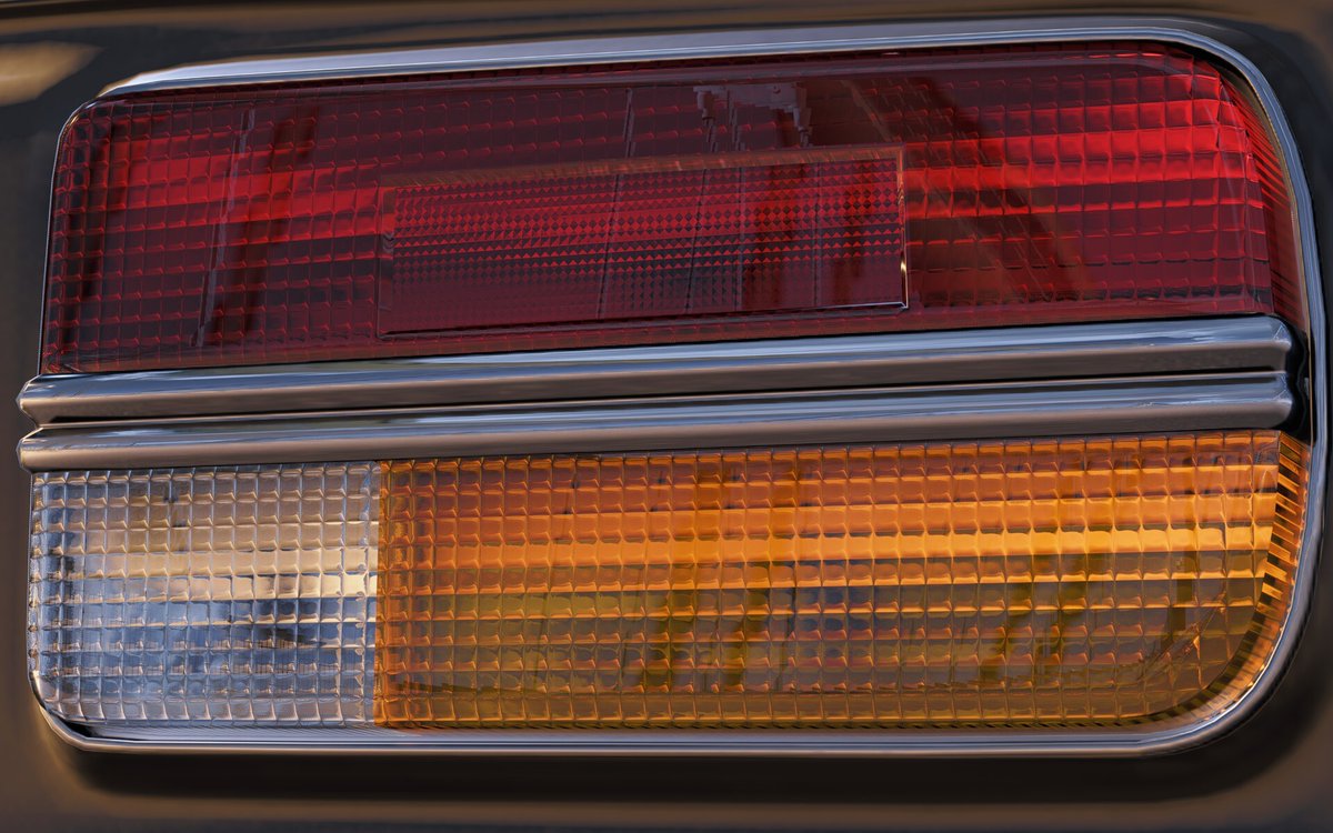 denfaminicogame's tweet photo. 『Forza Horizon 6』車体のライトを拡大してみると「ほぼ実写」とSNSでひそかに注目集まる。綺麗すぎて景色が映り込むレベル
https://t.co/jf1zGqJKSp

あまりのリアリティに「もう写真じゃん」「めちゃくちゃ細かい」「本当にゲーム画面なのか」と驚きの声が囁かれる https://t.co/8zH0hrtdnB