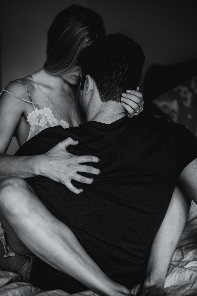 originalseek810's tweet photo. When heart and body crave the same person https://t.co/S4T65AjpQ7