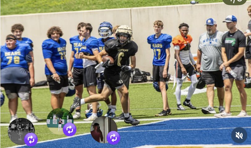 blakeskelton01's tweet photo. That QB to QB connection is going to be wild this year. @GreydonHowell4 @CoachLang7 @BBSavageFB https://t.co/iJMsbOyJ1L