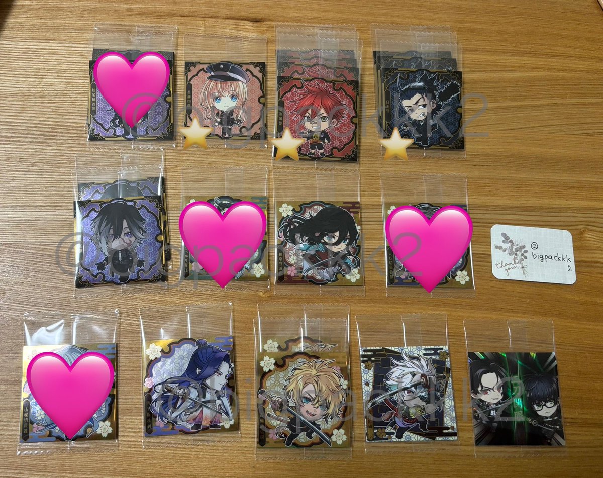 bigpackkk2's tweet photo. 【異種交換・譲渡】刀剣乱舞 とうらぶ  にふぉるめーしょん ウエハース

出）乱、愛染4、日本号3、実休2、和泉守、丙子椒林剣、信房2、鬼丸、篭手切&amp;豊前
歌仙2、鶯丸、鳴狐、太鼓鐘2、同田貫、太郎、次郎、京極2、天保江戸

求）んまほっぺ ステッカー 桑名2、浦島2、長曽祢2
1枚80円、⭐︎1枚50円
→ https://t.co/9i9YOeZsOH