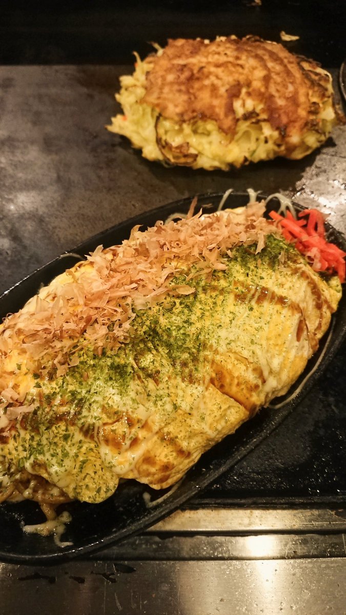 oreokorock's tweet photo. ありがとうございます粉味屋です。

本日も18時より、皆さんのお越しお待ちしております♪おひとりさんも大歓迎♪
自由自由自由～♪カモン、コナモン!!

🈺 月～金:18時-23時頃
      土祝:不定 /日:定休
   [ご予約] →06-6267-5738

・6(土)も営業♪
#カモンコナモン #粉味屋 https://t.co/g7aIMewcWD