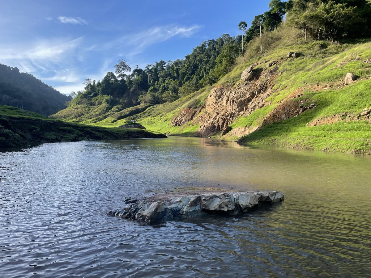 khunjhubby's tweet photo. ⛰️ เขาช่องลม 08.06.22 

#mountain ⛰️☘️
[รูปมีลิขสิทธิ์ ใครจุ๊ปรูปไปขอให้เป็นหมัน] https://t.co/DjToq4OaJe