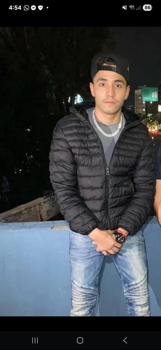 Fernandolu72922's tweet photo. Hetero Engañado De Escuintla🥵
Que gran🍆
@EncuentroGayMty https://t.co/ycsC6t4sGr