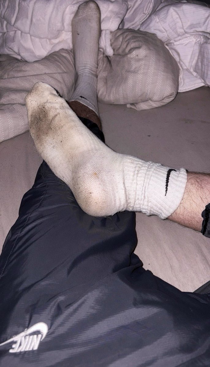 baraba89's tweet photo. These filthy white socks reek of victory. Breathe it in while I laugh at you, faggy. 💸😎 https://t.co/PKtdCLOcMe