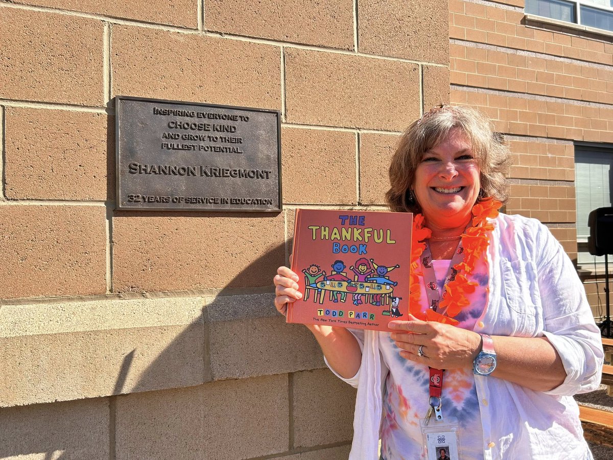MadisonPL's tweet photo. Congrats to library board member Shannon Kriegmont on retiring from South Elementary! A tireless early literacy champion and library-school supporter—enjoy this next chapter with more time to read! https://t.co/v0HtWp94cu