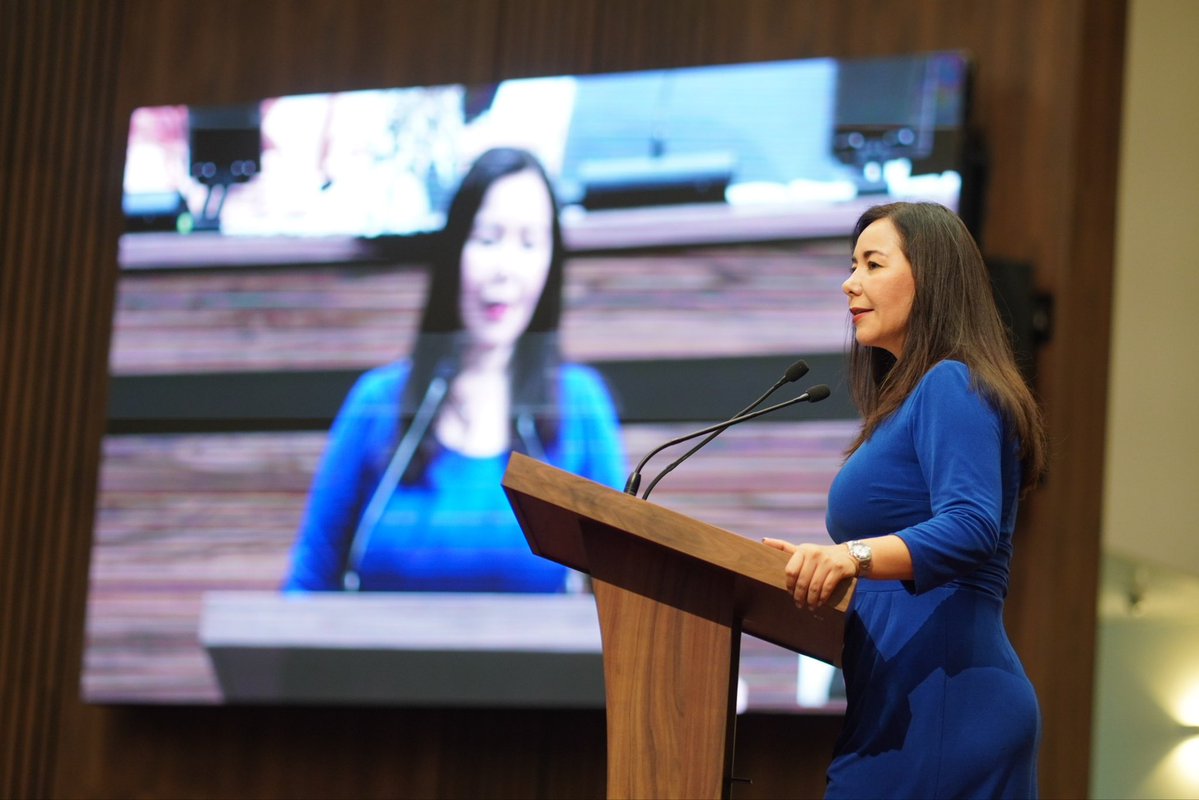 HaydeeReyess's tweet photo. La seguridad no se resuelve únicamente con más vigilancia; también requiere prevención, coordinación y una estrategia clara para atender las causas de la violencia.

Con esa visión presenté una iniciativa para fortalecer la Ley del Sistema Estatal de Seguridad Pública de Oaxaca, estableciendo objetivos más precisos y mejores mecanismos de coordinación entre las instituciones responsables de proteger a la ciudadanía.

La propuesta impulsa acciones preventivas, promueve el análisis de los factores que generan inseguridad y fortalece la colaboración entre autoridades estatales y municipales para construir comunidades más seguras y en paz.

Porque las familias oaxaqueñas merecen vivir con tranquilidad y contar con instituciones que trabajen de manera eficaz para garantizar su seguridad.

#Oaxaca #diputadaHaydee