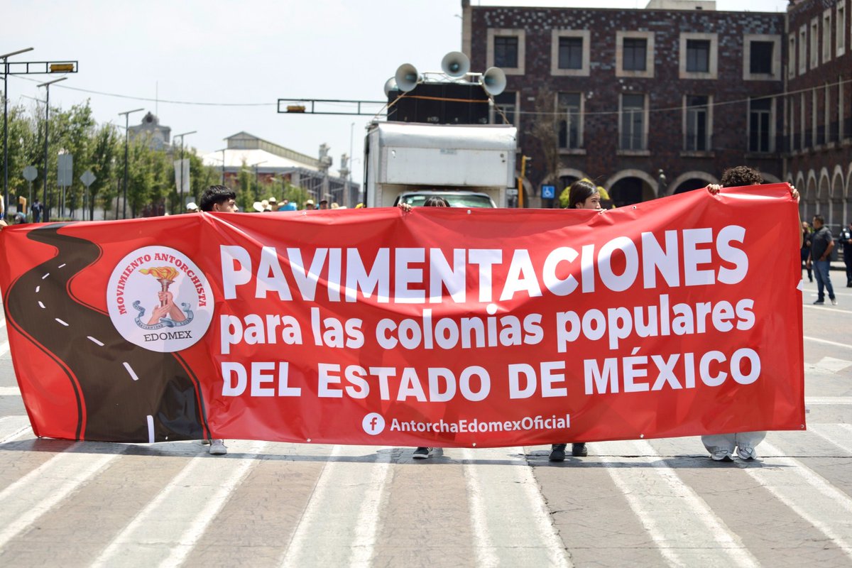 AlexNavarroNR's tweet photo. #SinObrasNoHayMundial
Las obras no son dádivas, son producto del trabajo colectivo del pueblo. Negarlas es profundizar la desigualdad. La lucha organizada es el único camino para transformar esta realidad. https://t.co/G5ICGXrk8y