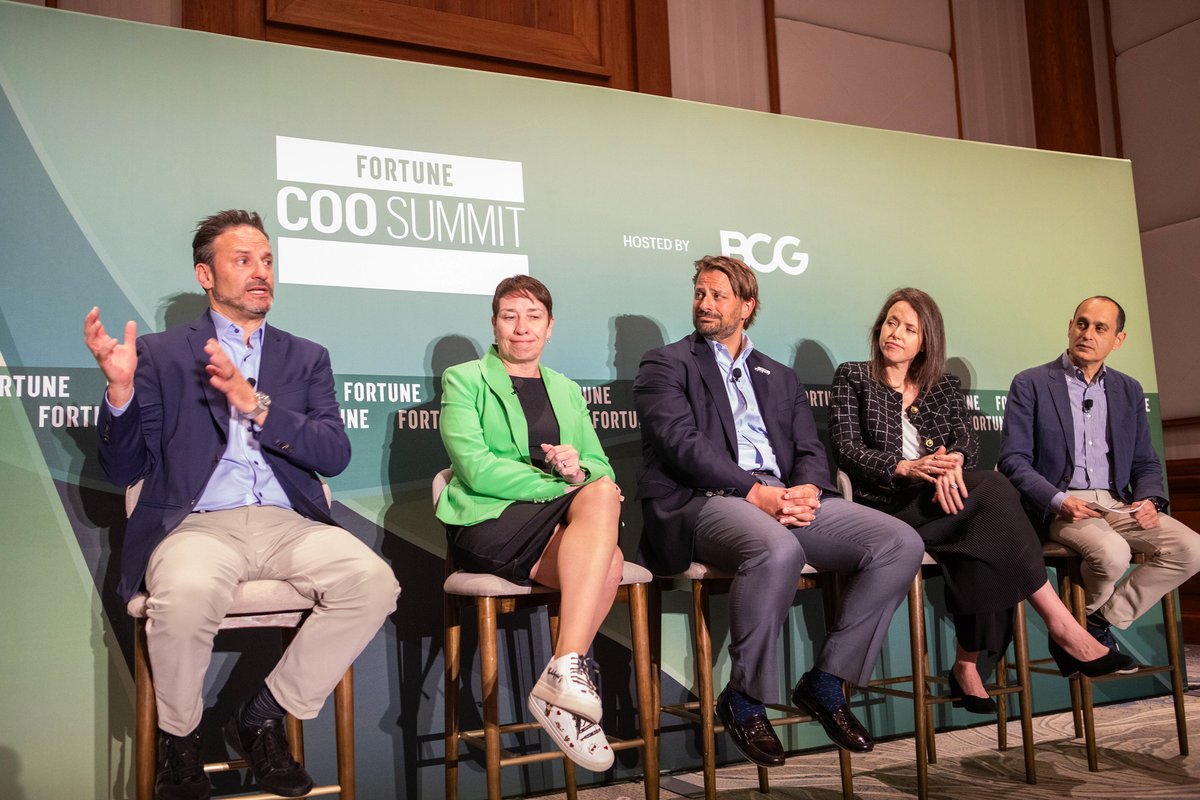 FortuneMagazine's tweet photo. Hidden costs can quietly drain millions from a business. For COOs, finding that money isn't just a financial exercise; it's a strategic one.

At the #FortuneCOOSummit, @BCG hosted a breakfast conversation exploring where these costs hide, how AI can reveal inefficiencies, and real-world experience from operational leaders who have reclaimed lost value across their organizations.

Learn more: https://t.co/KDqMxME9J0
