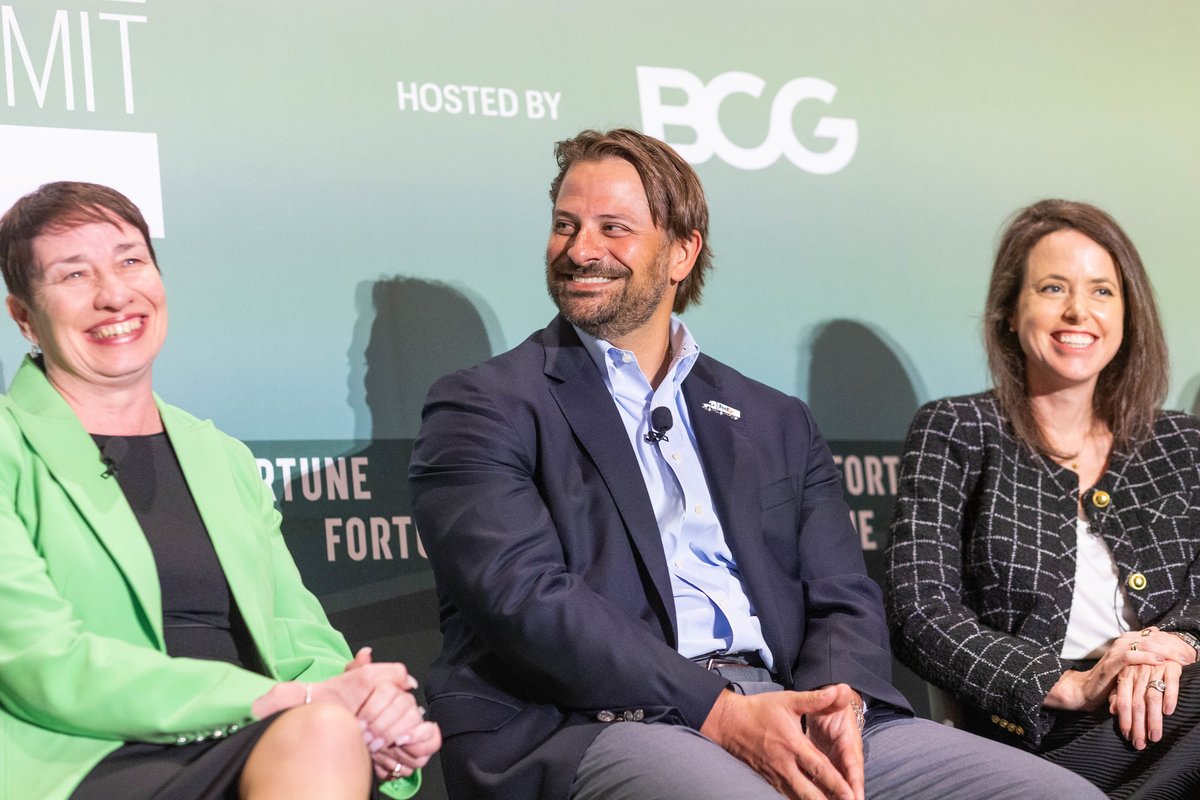 FortuneMagazine's tweet photo. Hidden costs can quietly drain millions from a business. For COOs, finding that money isn't just a financial exercise; it's a strategic one.

At the #FortuneCOOSummit, @BCG hosted a breakfast conversation exploring where these costs hide, how AI can reveal inefficiencies, and real-world experience from operational leaders who have reclaimed lost value across their organizations.

Learn more: https://t.co/KDqMxME9J0