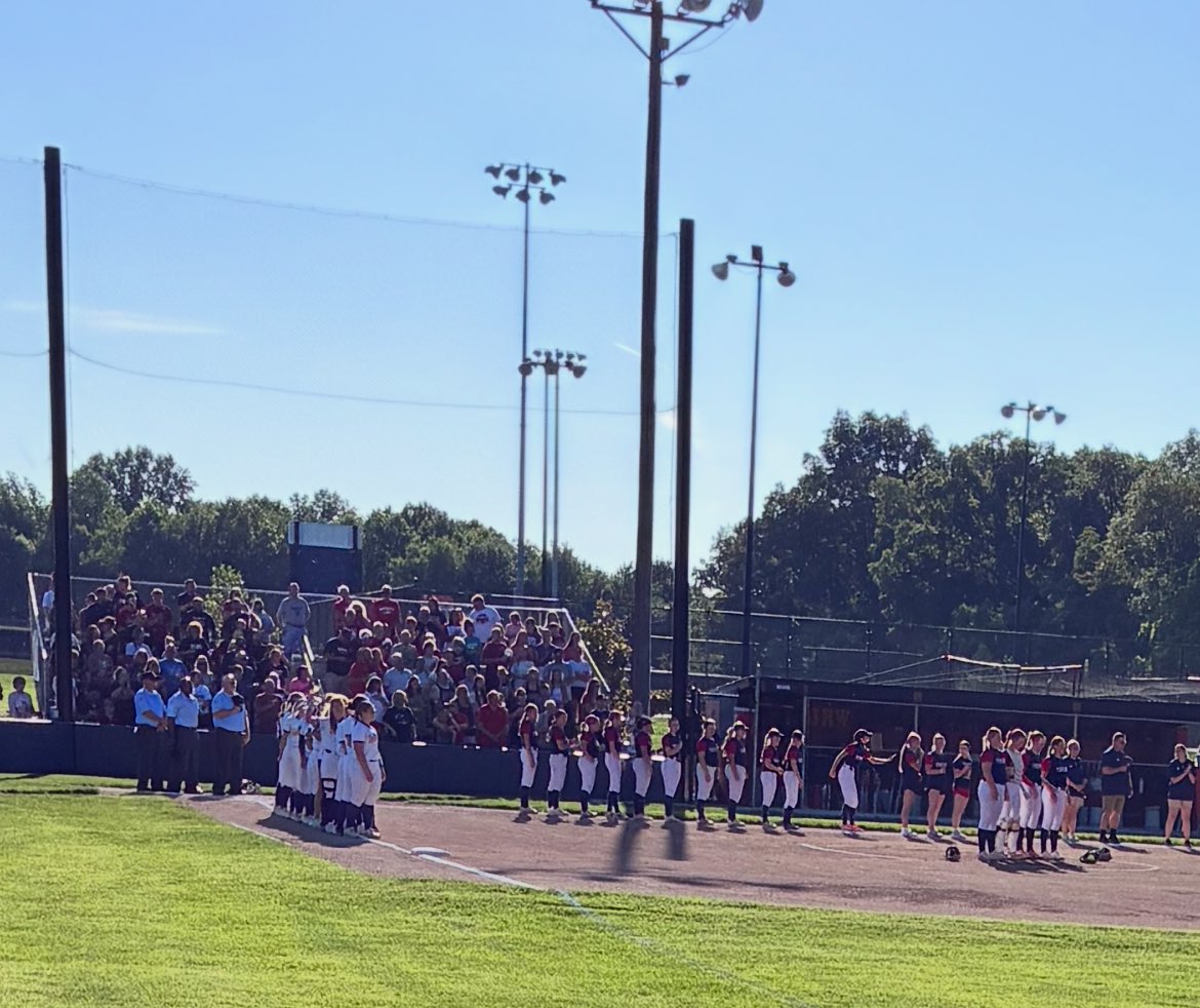 SWESTSCHOOLS's tweet photo. Let’s Go Arrows!!! 🥎 https://t.co/ixZQVonoe5