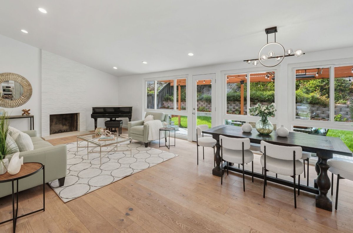 BHHSCP's tweet photo. $2,099,000

45 Silver Spring Drive
Rolling Hills Estates, CA 90274
5 bed / 2 bath / 2,071 Sq. Ft.

Listing courtesy of: Jane Lau &amp; Jackie Johnson
#BHHS #BHHSCP #ForeverAgent #Spa https://t.co/IqPYkZQD6y