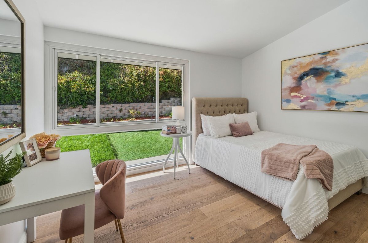 BHHSCP's tweet photo. $2,099,000

45 Silver Spring Drive
Rolling Hills Estates, CA 90274
5 bed / 2 bath / 2,071 Sq. Ft.

Listing courtesy of: Jane Lau &amp; Jackie Johnson
#BHHS #BHHSCP #ForeverAgent #Spa https://t.co/IqPYkZQD6y