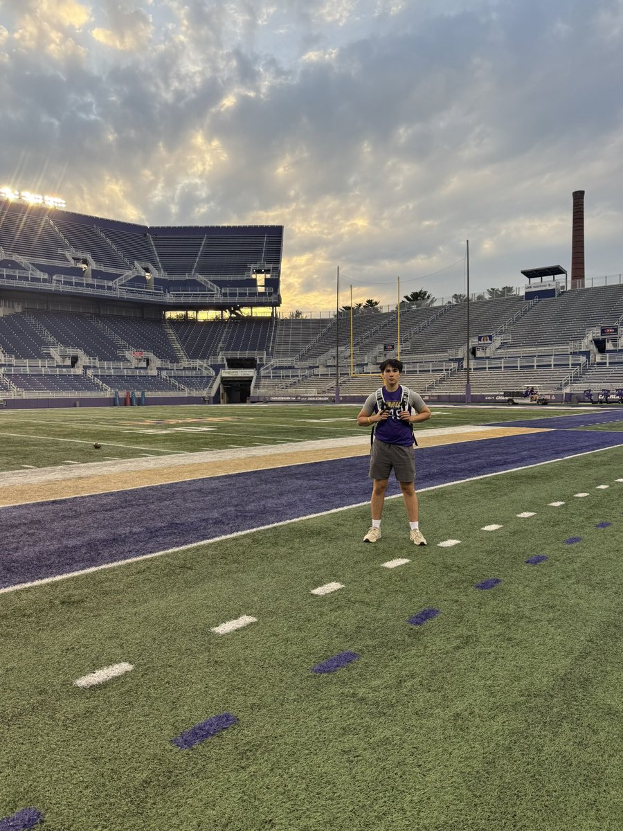 AJRode2027's tweet photo. Had a great time at @JMUFootball specialist camp last night. Enjoyed working with all the coaches and players and seeing the campus. Thank you @Coach_R_Wenger and @CoachShackford_ for inviting me out! https://t.co/eWmuHvSL7A