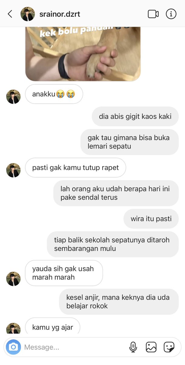 phuwintiel's tweet photo. #pondphuwin sometweets; ramai sepi bersama—iyaniyo agenda qna 

jawaban iyan vs respons iyo
kalo gak berantem ya ngegosipin orang https://t.co/GQl5gzOeJJ