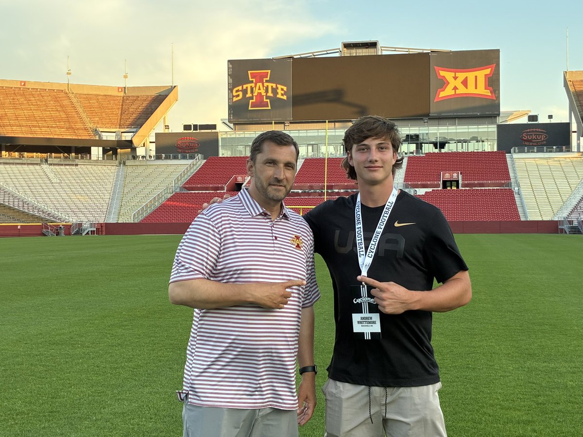 AndrewWhit19's tweet photo. Had a great time at Iowa state meeting the staff and going to camp! @CycloneFB @ISURogers3 @Coach_Roehl @CoachHeck_ @CoachKSaddler @On3 @247recruiting @G_D_Recruiting @BuchholzFB https://t.co/kdp7U4XMPc