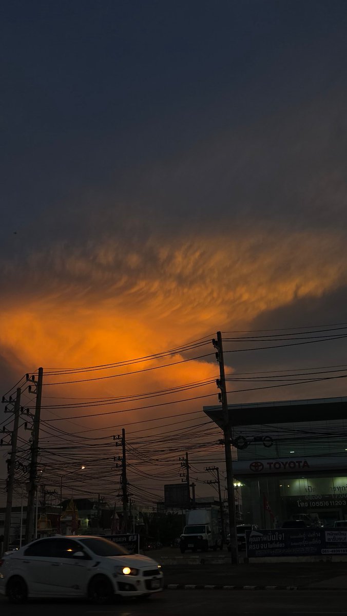 เหนื่อยก็บ็อค tweet media