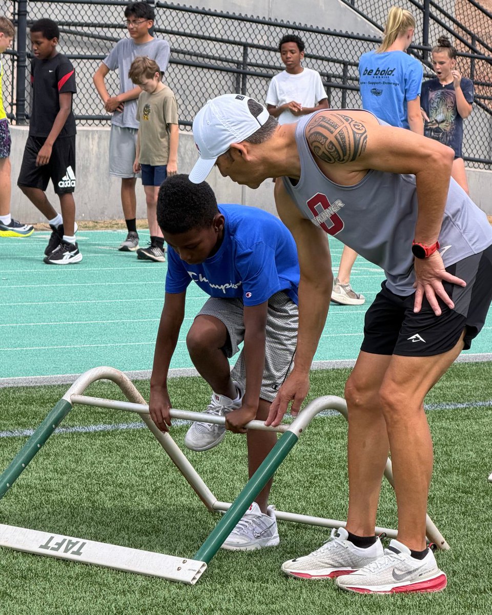 FieldsFutures's tweet photo. Year 5 of the Simon Greiner Program’s free summer track camp is underway at Taft Stadium! 🏃🏽‍♀️ 

Nearly 50 OKCPS athletes are learning and growing with coaches from Fields &amp; Futures, OCU, and Be Bold Running. Join us tomorrow, 9 a.m.–noon! Email david@fieldsandfutures.org. https://t.co/4zq5R9wxnT