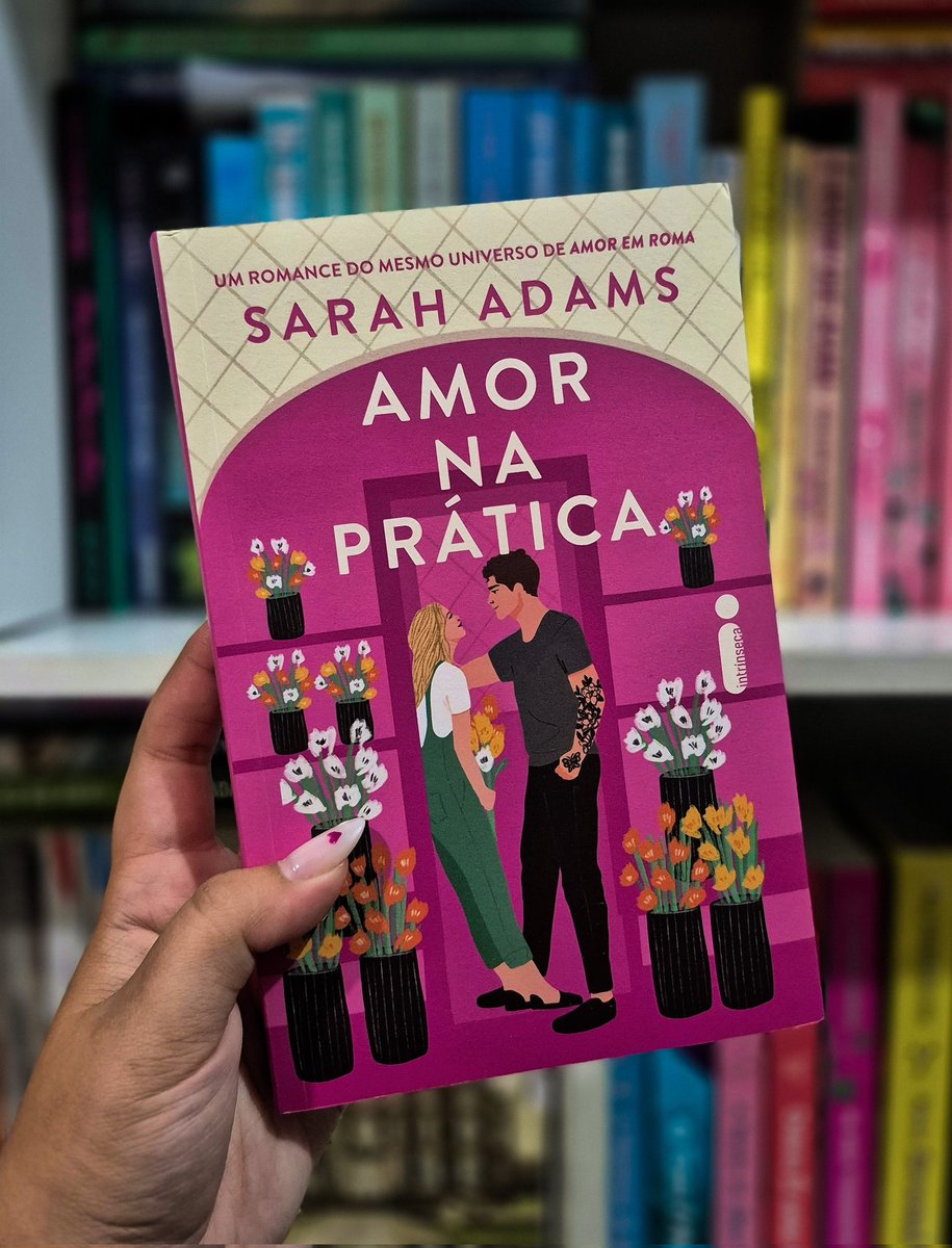 wingsofcassian's tweet photo. primeira leitura de julho 📖✨️🩷
tava muito ansiosa pra ler esse!!! https://t.co/oM7i2XOaAH