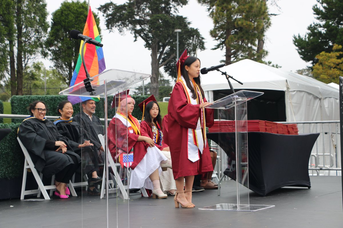 SFUSD_Supe's tweet photo. Congratulations to Lincoln High School's Class of 2026! Listening to the student speeches and seeing the excitement as the graduates walked across the stage, filled my heart with so much joy. Our students are incredible! #SFUSD https://t.co/HTkk5n2tIt