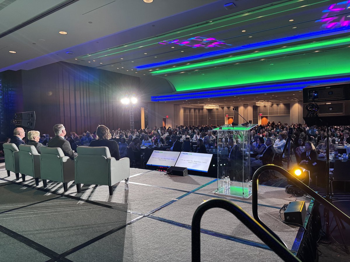 RepMcGovern's tweet photo. Energy at today’s Food Is Medicine Conference was electric! Big support for medically tailored meals &amp; big opposition to GOP nutrition cuts. I’m all for making America healthy again—but you can’t be healthy if you’re hungry &amp; we can’t defund &amp; deregulate our way to better health! https://t.co/zUHSfTlowa