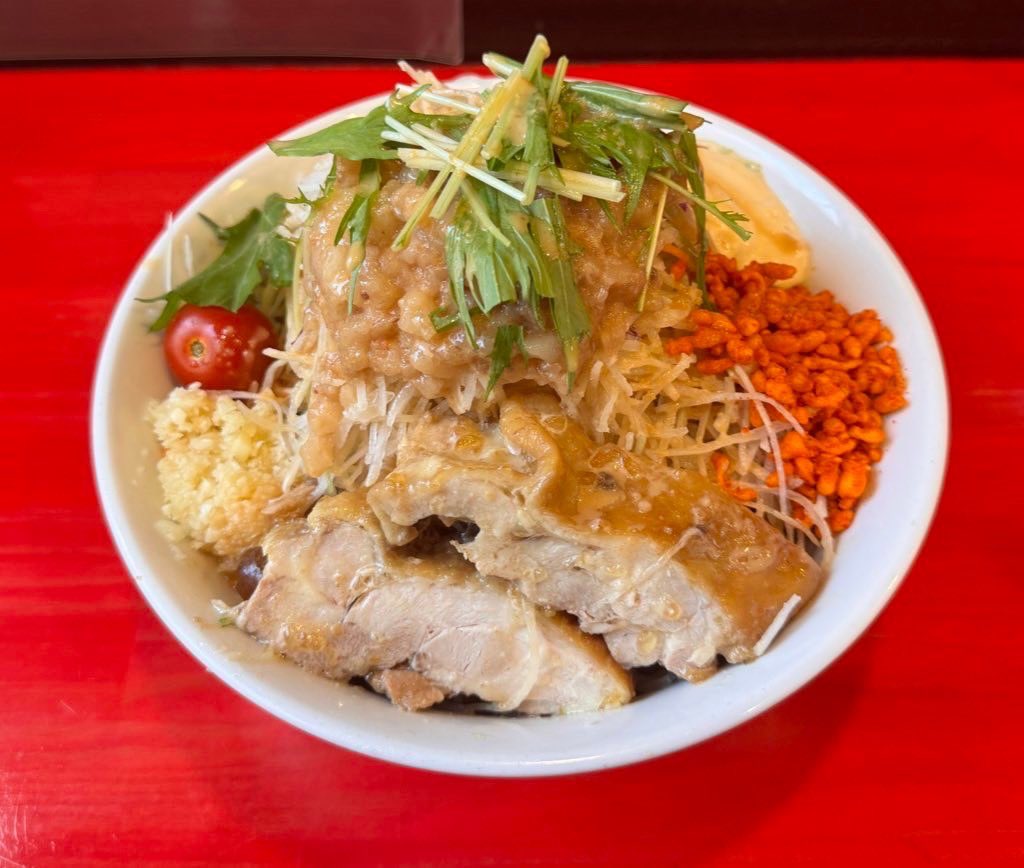 TakanomeKMT's tweet photo. 6/3
【限定】
冷やし中華🎐
本日からスタートです‼️

夏季限定でつけ麺も始めますので是非ご賞味ください！

【有料TPオススメ】
・紅生姜
・メンマ
・食べるラー油
・九条ネギ
・スキヤキ

【フォロワーサービス】
うずら3個
※食券渡す際にご提示下さい https://t.co/wR4ry4gkBU