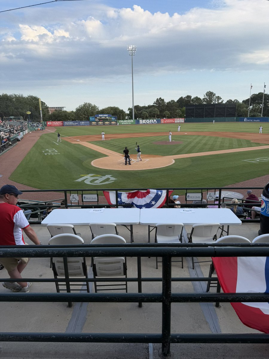 holsinger62's tweet photo. Go @ChasRiverDogs! First time here and I’m having a blast! https://t.co/vKQyjXToxQ