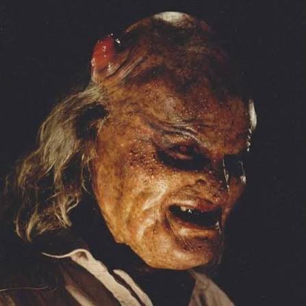 HauntedHangover's tweet photo. Vigo possessing Ray in Ghostbusters II is still one of the creepiest-looking visuals ever. Underrated! https://t.co/jebplocR6M