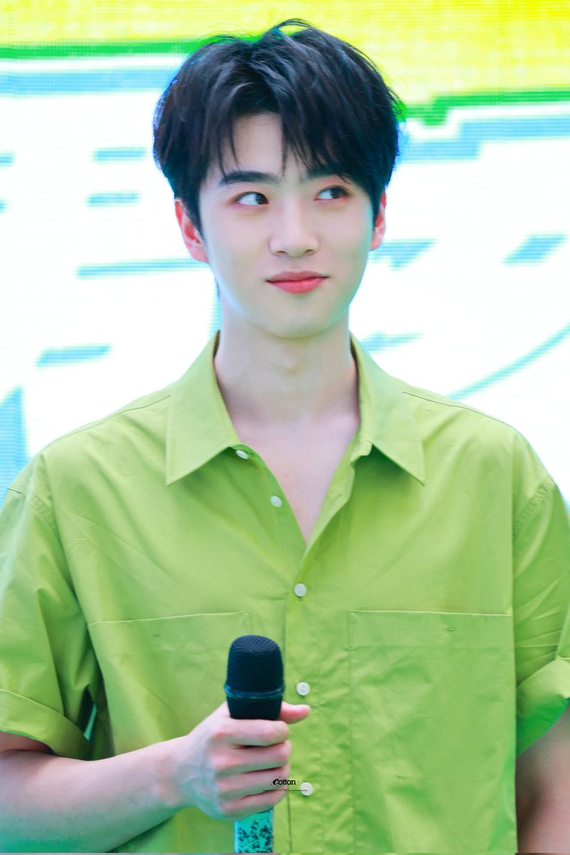 bigka25's tweet photo. เจ้บคือโตขึ้นเยอะมาก หล่อมาก เจียหยวน หล่ออ่า https://t.co/YqNgWeOgS9